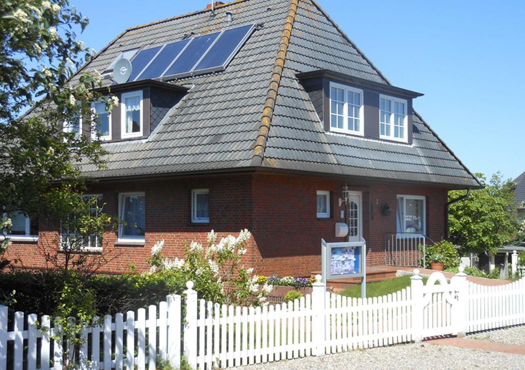 Ferienhaus-Heisser-Sand-Whg-5 Wittdün Buitenkant foto